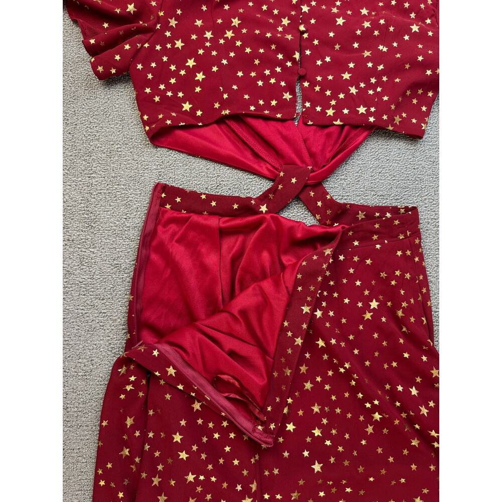Boohoo Star Print Cut Out Skater Dress Red Gold US Size 8 - Picture 4 of 11